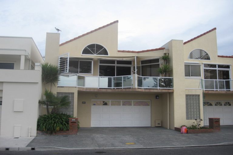 Photo of property in 431 Marine Parade, Napier South, Napier, 4110