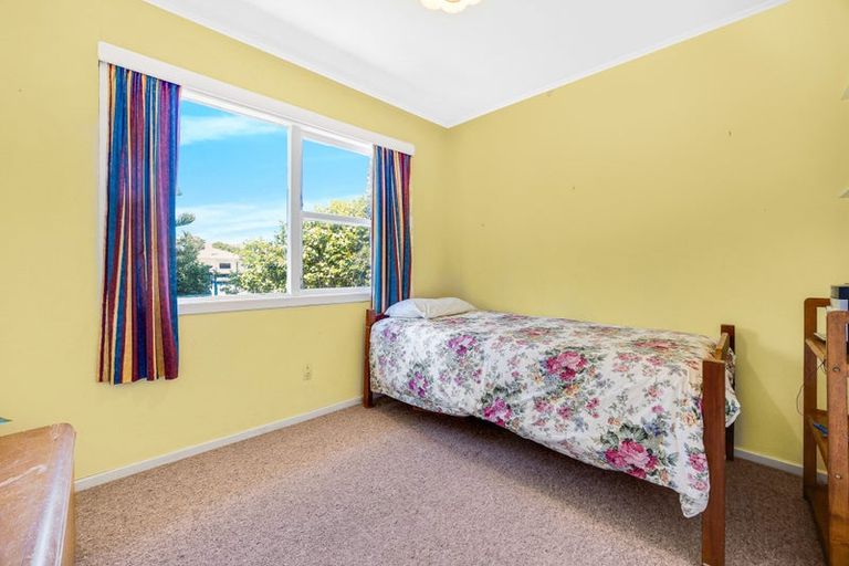 Photo of property in 29 Kaikoura Street, Henderson, Auckland, 0612