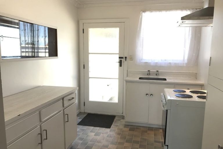 Photo of property in 4/72 Springs Road, Hornby, Christchurch, 8042