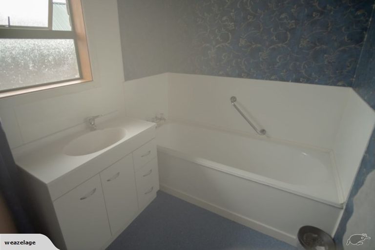 Photo of property in 12 Govan Drive, Te Anau, 9600