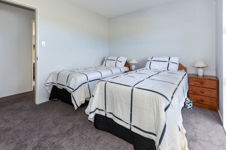 Photo of property in 10 William Hyde Place, Darfield, 7510