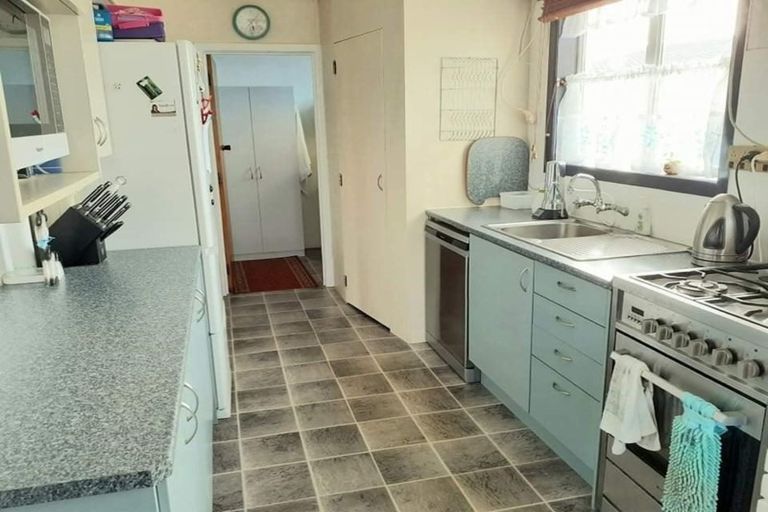 Photo of property in 7 Koromiko Avenue, Hawera, 4610