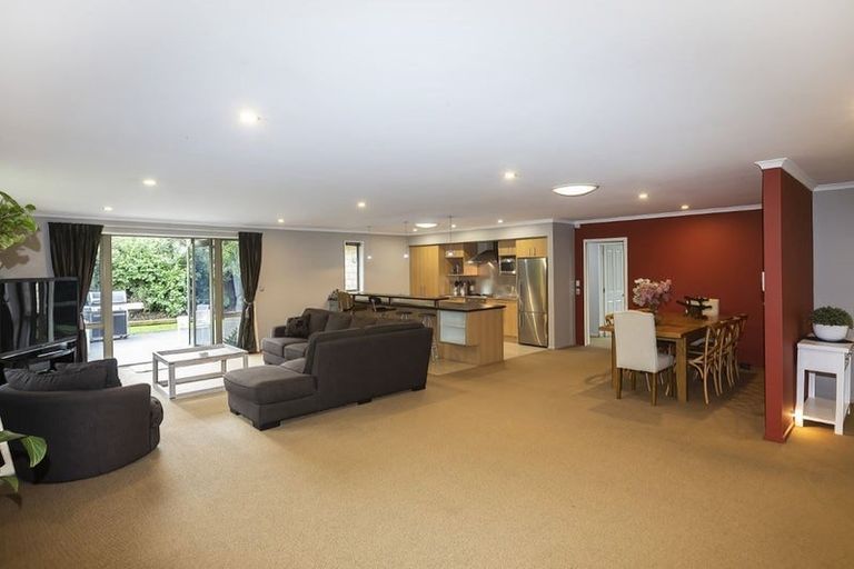 Photo of property in 12 Fuchsia Place, Halswell, Christchurch, 8025