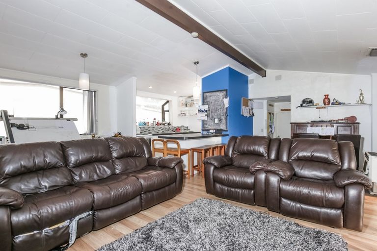 Property details for 80 Royal Road, Massey, Auckland, 0614