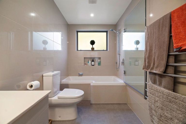 Photo of property in 51 Mathias Terrace, Arthurs Point, Queenstown, 9371