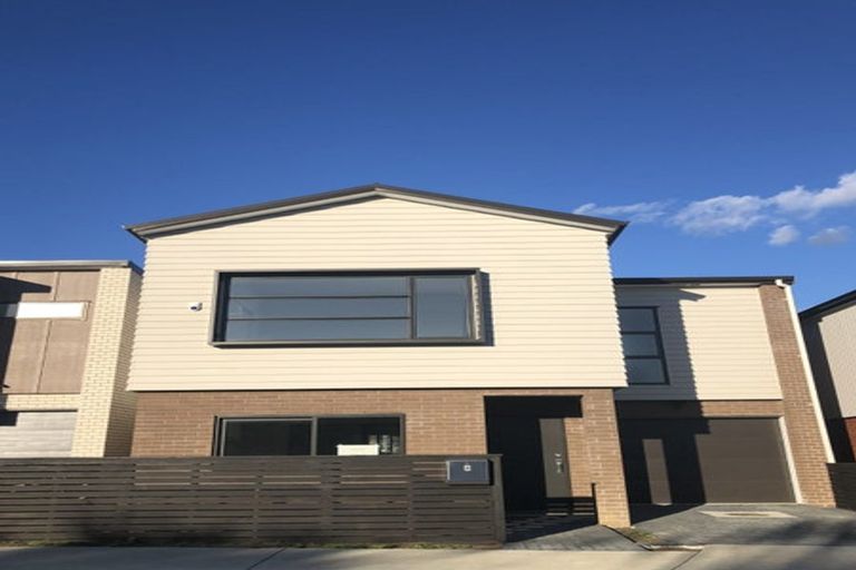 Photo of property in 8 Artemis Way, Flat Bush, Auckland, 2019