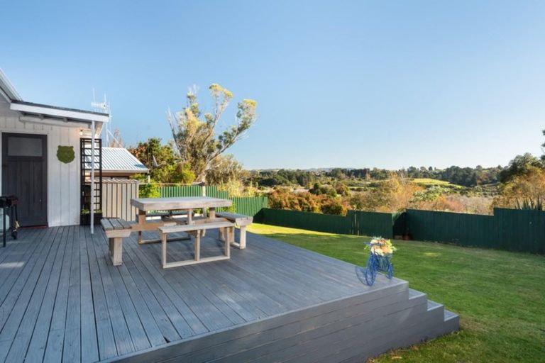 Photo of property in 33 Watling Street, Gate Pa, Tauranga, 3112