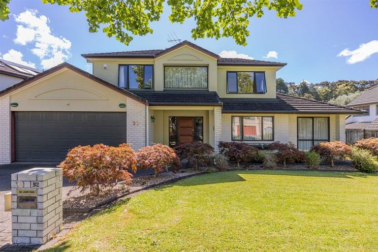 Photo of property in 32 Landing Drive, Albany, Auckland, 0632