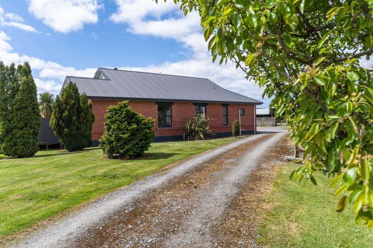 Photo of property in 1918 Milton Highway, Milton, 9292