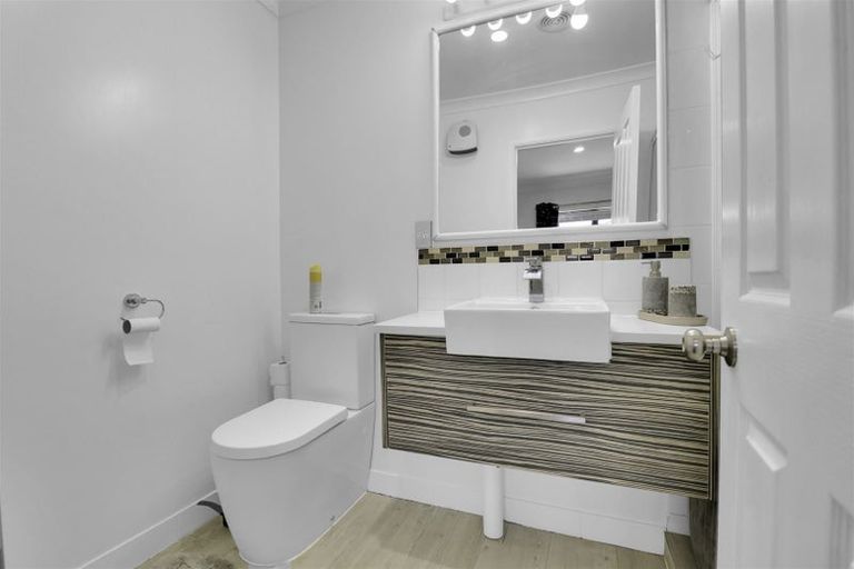 Photo of property in 516 Bower Avenue, Parklands, Christchurch, 8083