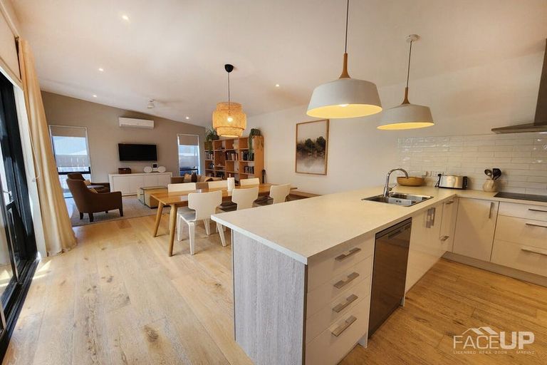 Photo of property in 17 Oioi Road, Hobsonville, Auckland, 0616