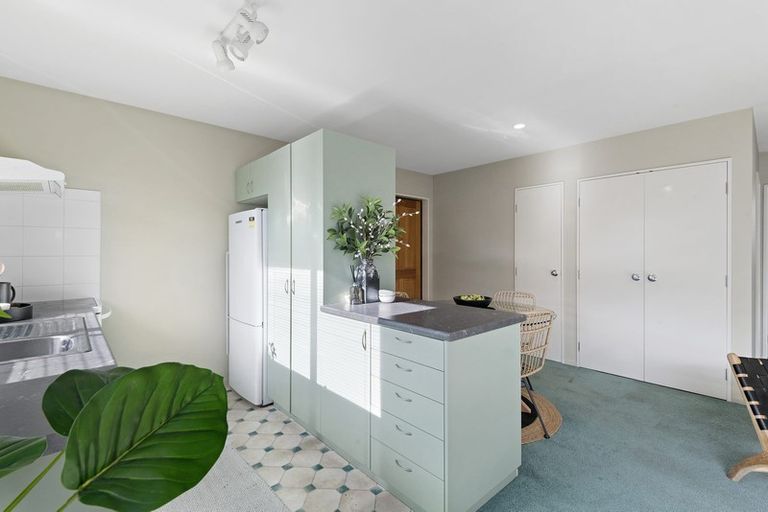 Photo of property in 101b Avonhead Road, Avonhead, Christchurch, 8042