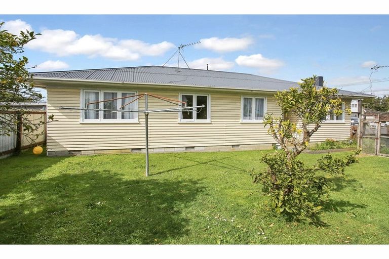Photo of property in 1/38 Valentine Street, Papakura, 2110