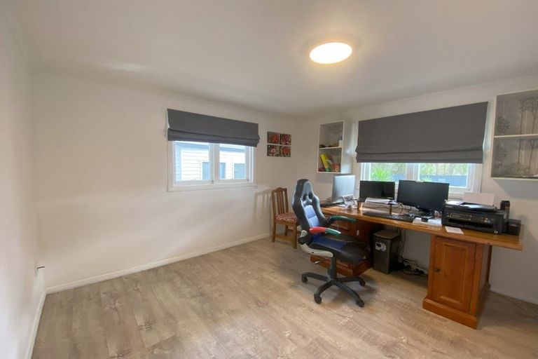 Photo of property in 10 Surrey Street, Picton, 7220