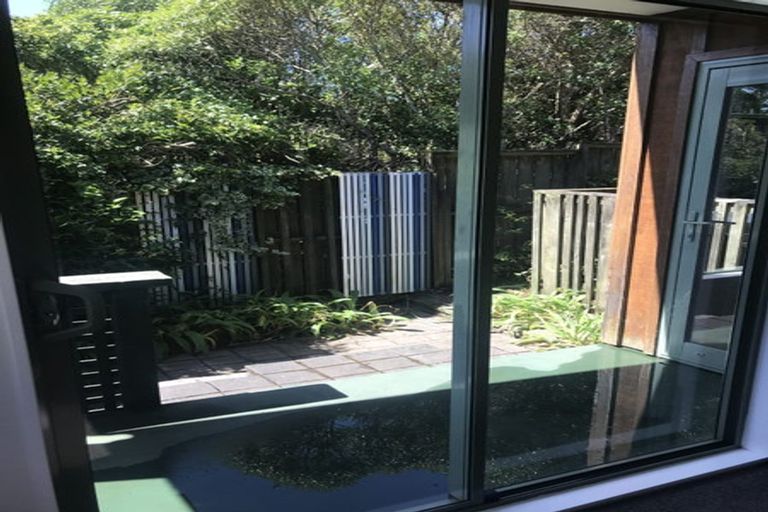 Photo of property in 72 Standen Street, Karori, Wellington, 6012