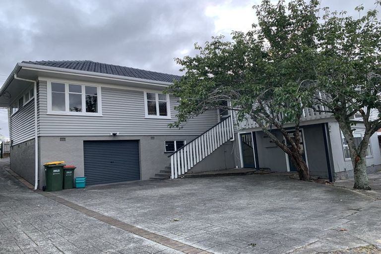 Photo of property in 177 Cambridge Road, Hillcrest, Hamilton, 3216