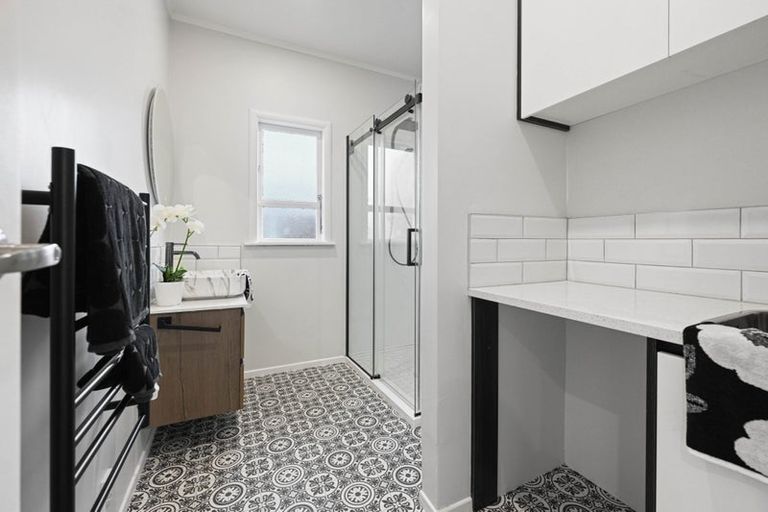 Photo of property in 120 Rifle Range Road, Dinsdale, Hamilton, 3204