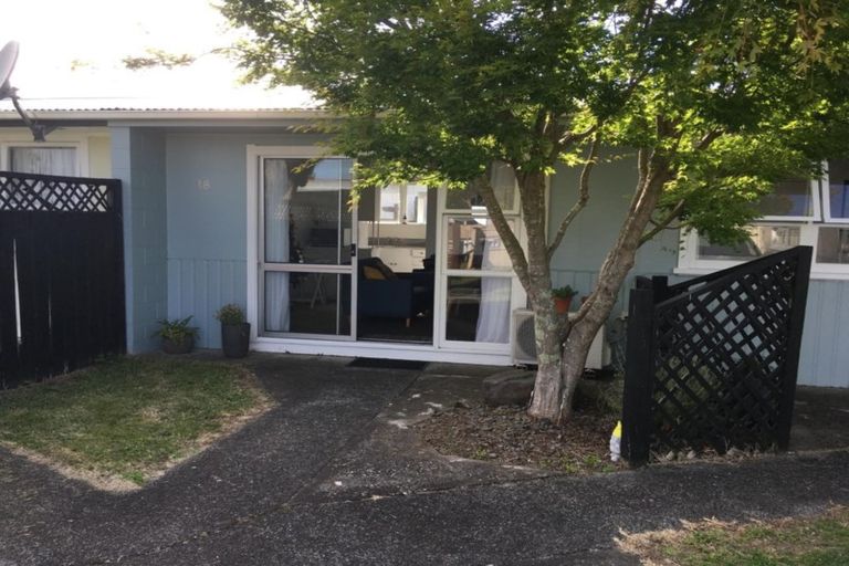 Photo of property in 18 Carlisle Street, Greerton, Tauranga, 3112