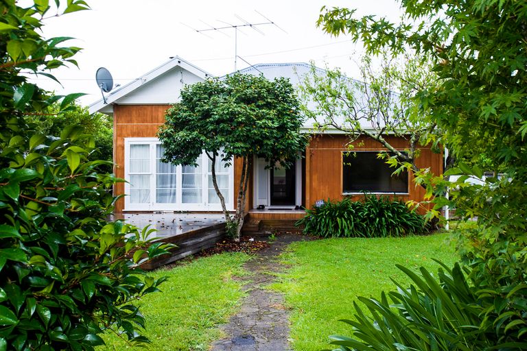 Photo of property in 12 Devery Street, Mangapapa, Gisborne, 4010