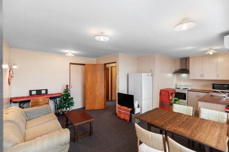 Photo of property in 18b Avalon Crescent, Fernhill, Queenstown, 9300