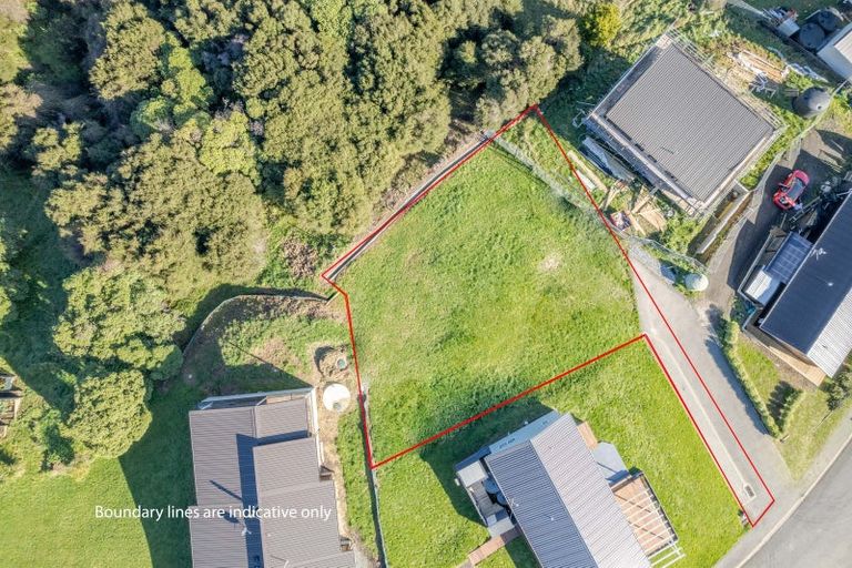 Photo of property in 11 Totara Drive, Duvauchelle, 7581