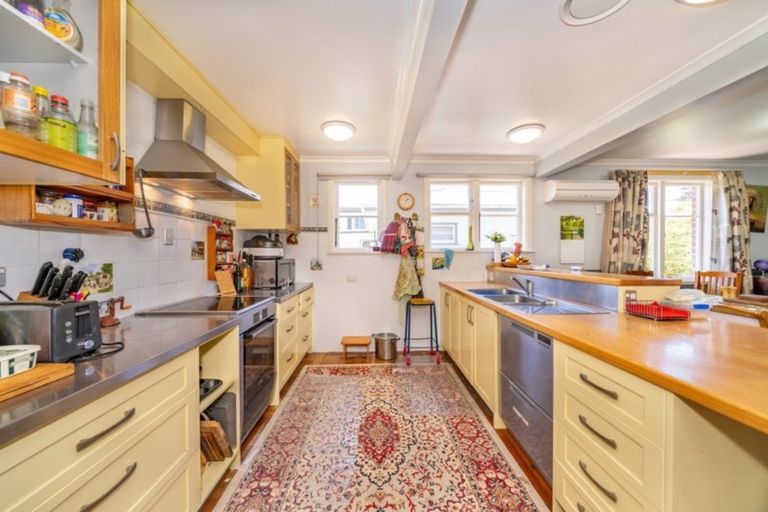 Photo of property in 27 Hudson Avenue, Ebdentown, Upper Hutt, 5018