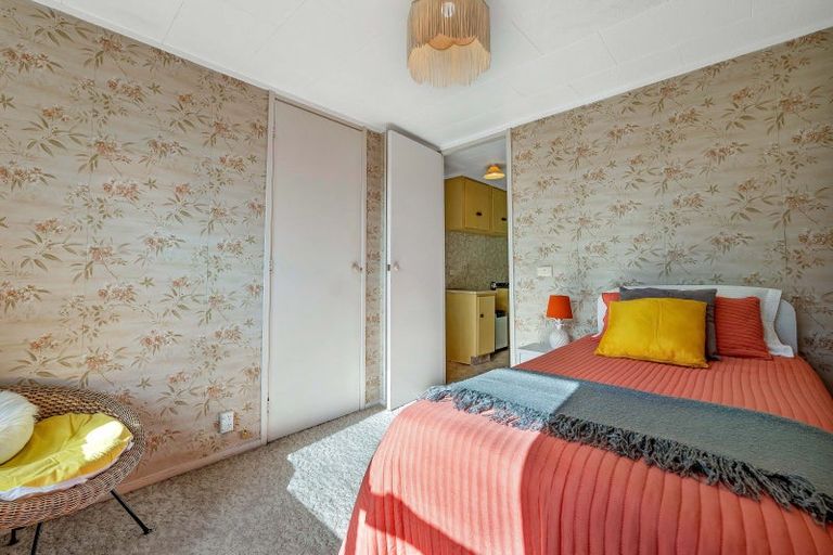 Photo of property in 1/12 Atiawa Street, Glen Avon, New Plymouth, 4312