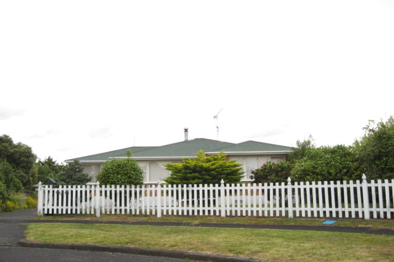 Photo of property in 5 Thames Place, Pukekohe, 2120