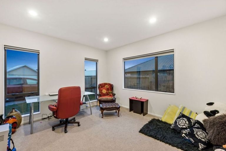 Photo of property in 5 Teatree Close, Huntington, Hamilton, 3210