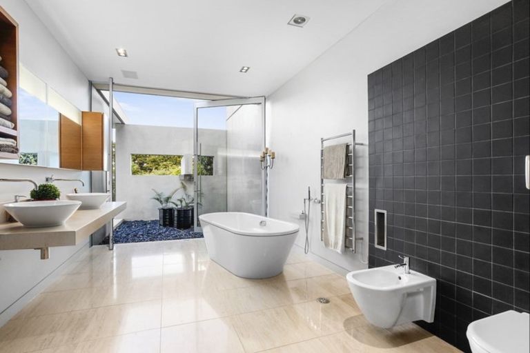 Photo of property in 657 Pukapuka Road, Pohuehue, Warkworth, 0983