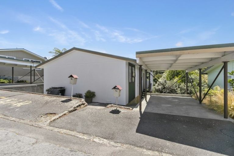 Photo of property in 9a City View Grove, Harbour View, Lower Hutt, 5010