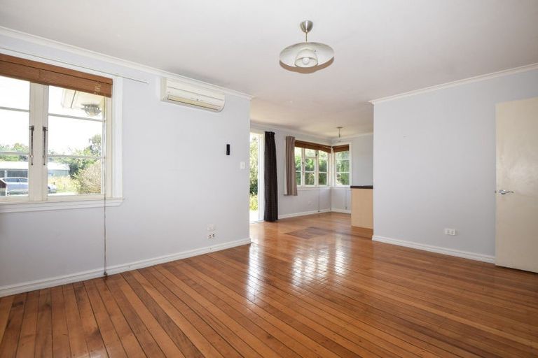 Photo of property in 37 Lincoln Road, Carterton, 5713