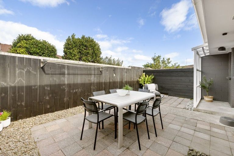 Photo of property in 2d Allison Avenue, Mount Maunganui, 3116