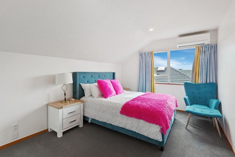 Photo of property in 33 Coniston Avenue, Ilam, Christchurch, 8041