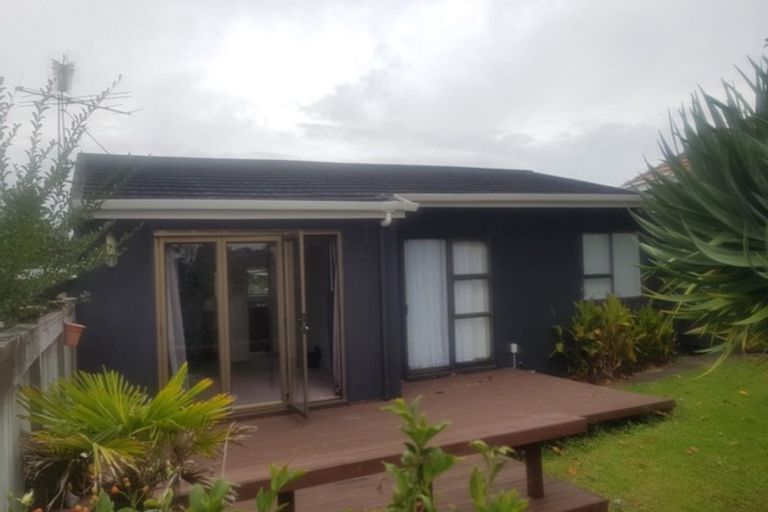 Photo of property in 1/25 Howe Street, Howick, Auckland, 2014