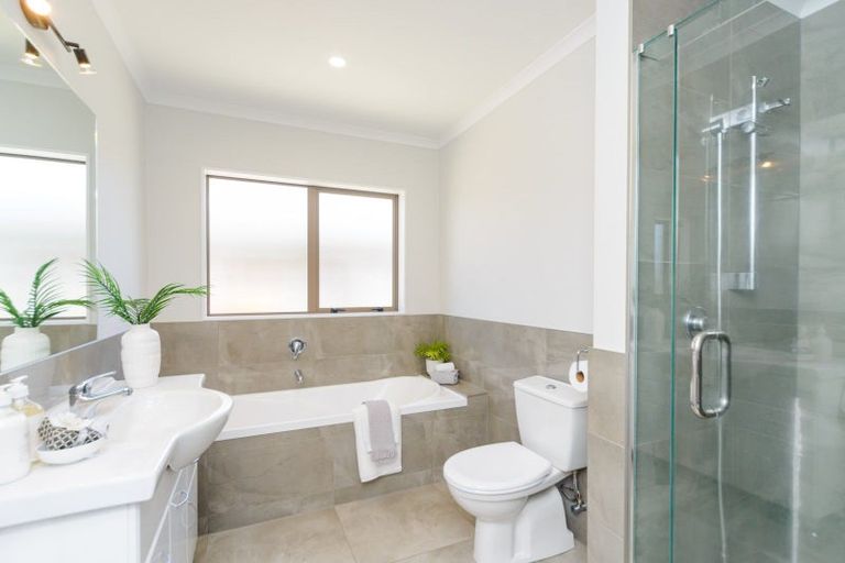 Photo of property in 7 Walnut Grove, Kelvin Grove, Palmerston North, 4414
