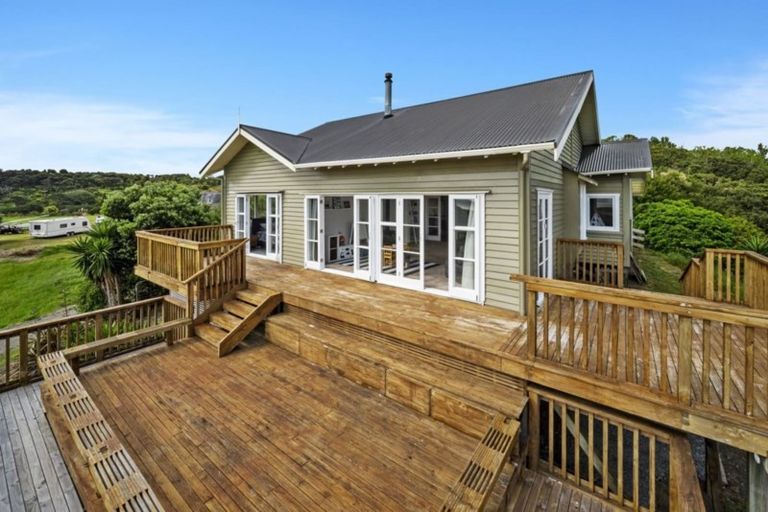 Photo of property in 17c Oyster Road West, Kaukapakapa, 0984