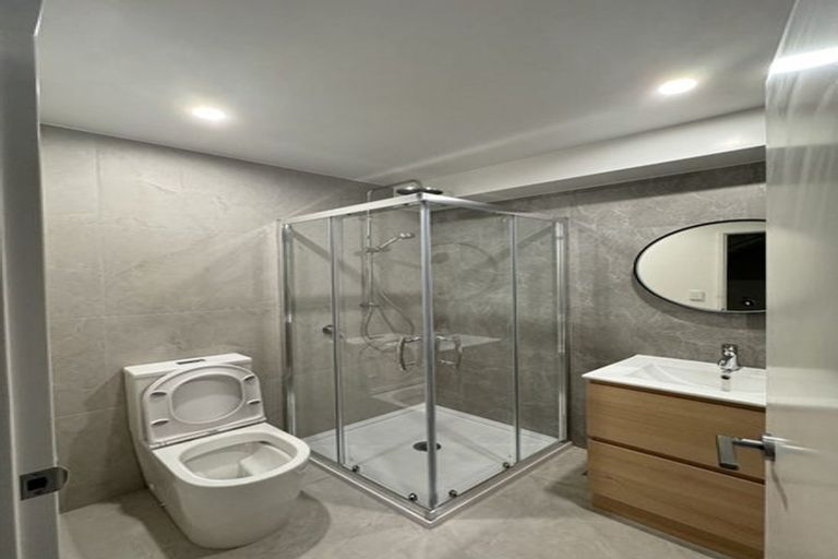 Photo of property in 19 Parkwood Avenue, Westgate, Auckland, 0614