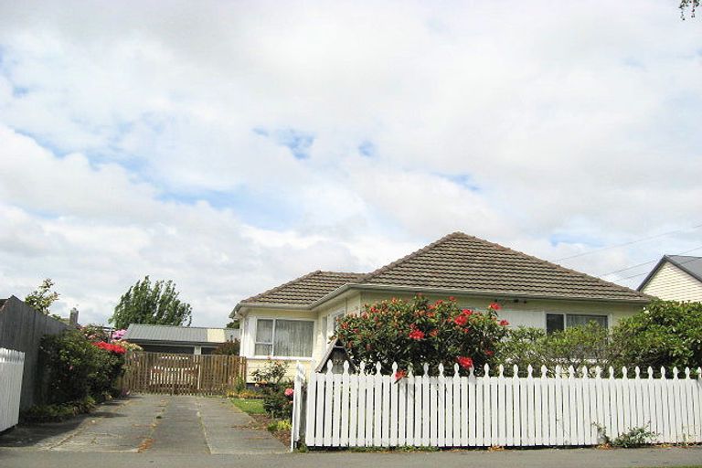 Photo of property in 173 Aorangi Road, Bryndwr, Christchurch, 8053