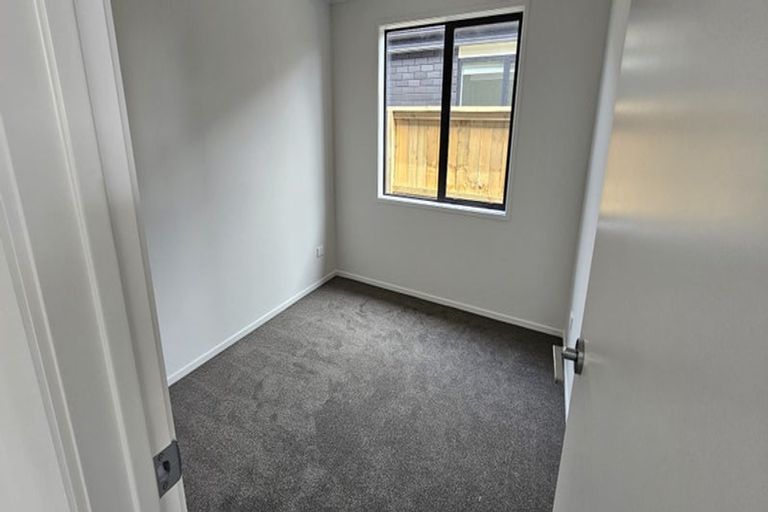 Photo of property in 41 Rorotu Avenue, Karaka, Papakura, 2113