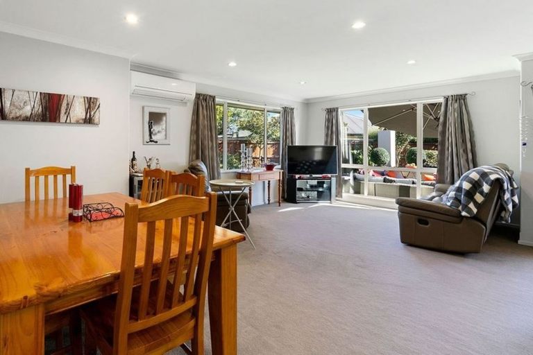 Photo of property in 71 Woodhurst Drive, Casebrook, Christchurch, 8051