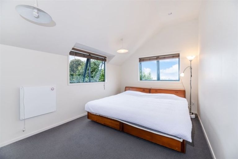 Photo of property in 12/485 Don Buck Road, Massey, Auckland, 0614