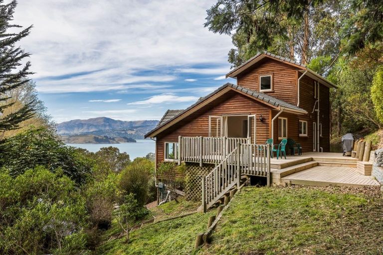 Photo of property in 8 Glas Brae, Governors Bay, Lyttelton, 8971