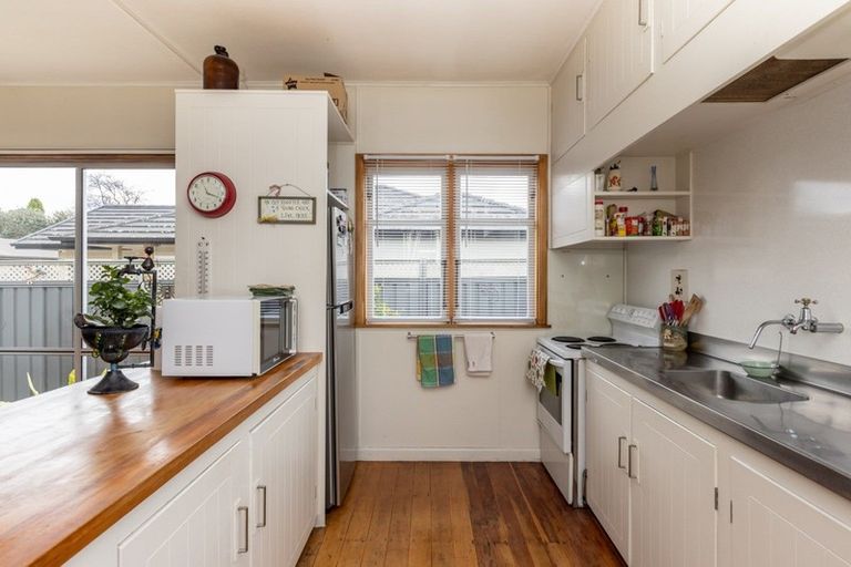 Photo of property in 35 O'dowd Road, Taradale, Napier, 4112