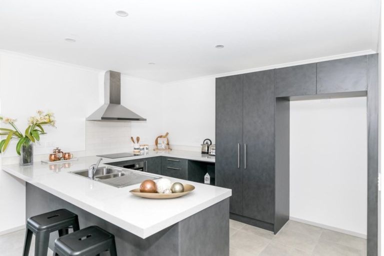 Photo of property in 6 Mana Drive, Baverstock, Hamilton, 3200