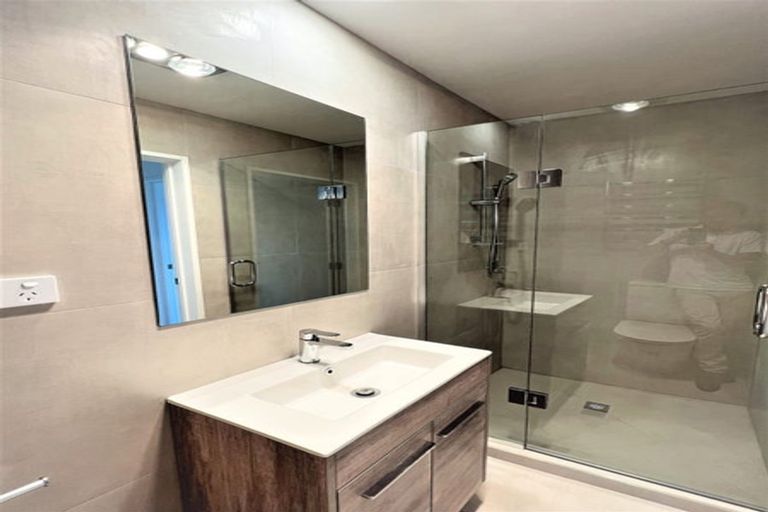 Photo of property in 4/112 Astley Avenue, New Lynn, Auckland, 0600