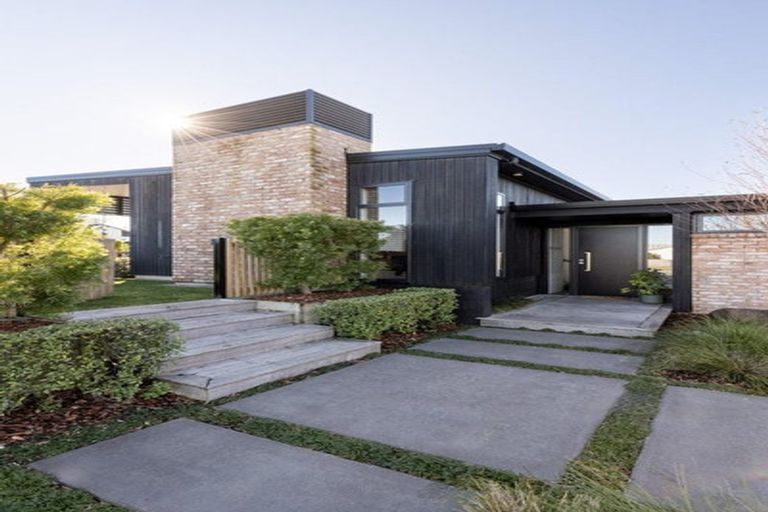 Photo of property in 22 Stingray Drive, Omokoroa, 3114