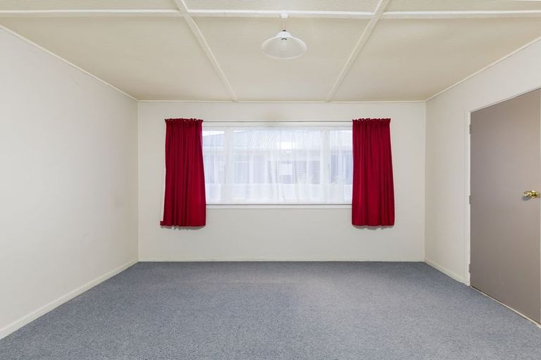 Photo of property in 13 Michael Street, Waimate, 7924