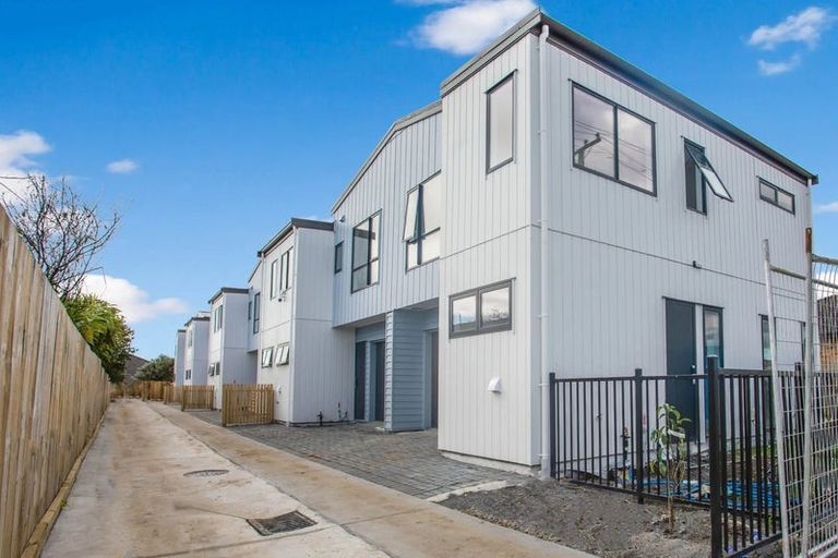 Photo of property in 4/32 Airfield Road, Takanini, 2112