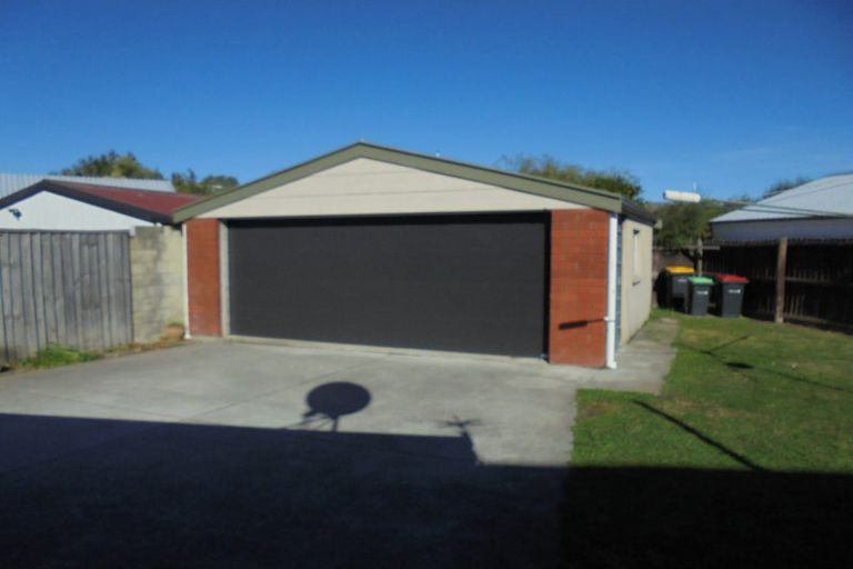 Photo of property in 51 Karnak Crescent, Russley, Christchurch, 8042